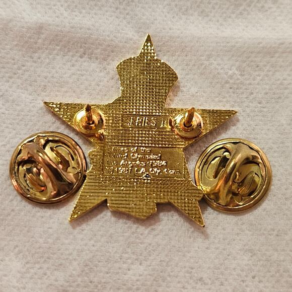 1984 Las Angeles Olympic Game Pin - Picture 2 of 2